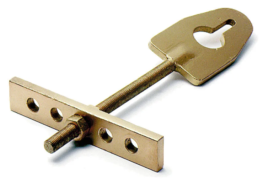 ADAPTABLE ANCHORING PLATE