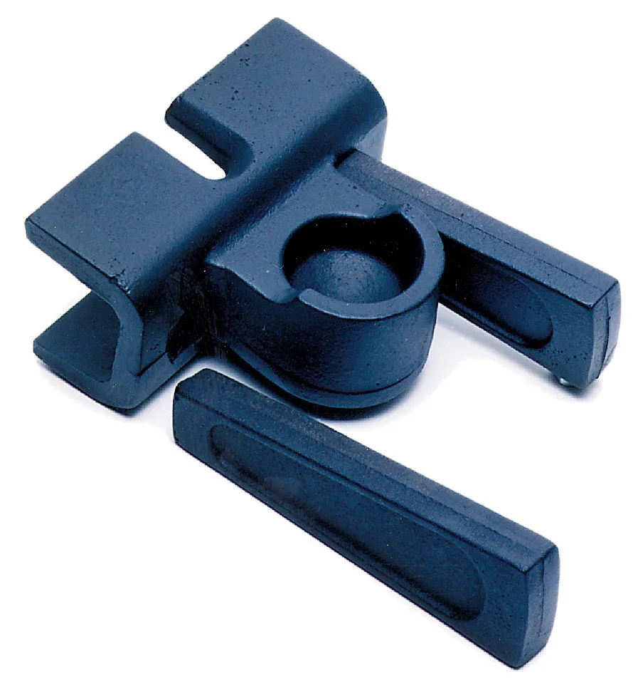 RAM FOOT & CHAIN ANCHORING