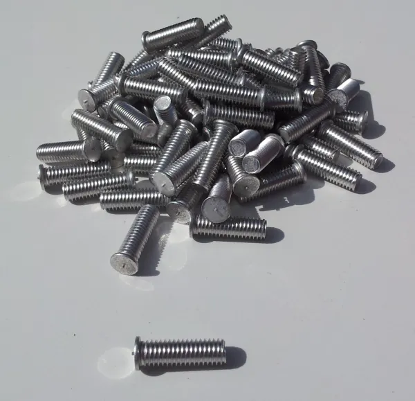 Product 100 M6X20 ALUMINUM STUDS Image