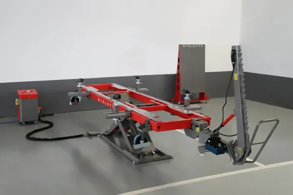 Product COMET BENCH W/ DRIVE-ON RAMPS Image